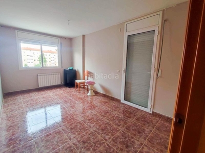 Piso gran piso a la venta zona closos con trastero en Olesa de Montserrat