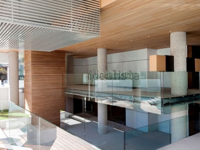 Piso magnífico y luminoso piso de 291 m2, 4 dormitorios y terraza; situado en urbanización cerrada. en Madrid