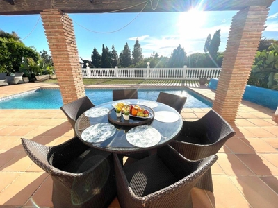 Alquiler Casa unifamiliar Mijas. Con terraza 253 m²