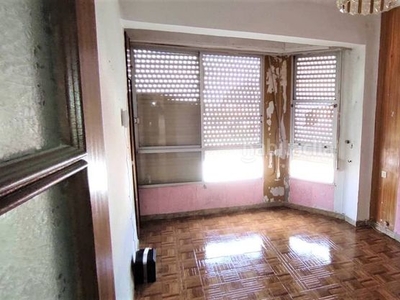 Piso cuarto con 2 habitaciones en Los Dolores Cartagena