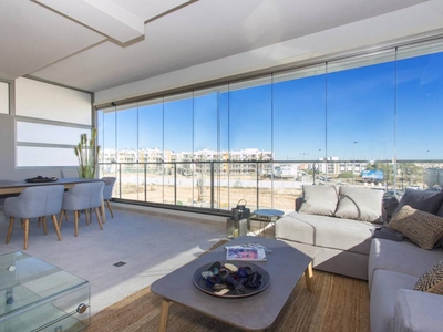 Venta Piso Orihuela. Piso de tres habitaciones Nuevo planta baja con terraza