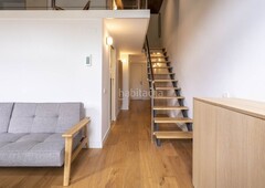 Alquiler piso con 2 habitaciones amueblado con calefacción y aire acondicionado en Barcelona