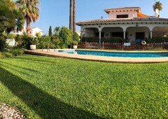 Chalet en venta en San Pedro de Alcántara Pueblo, Marbella, Málaga