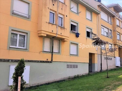 Apartamento bajo en venta en Navia