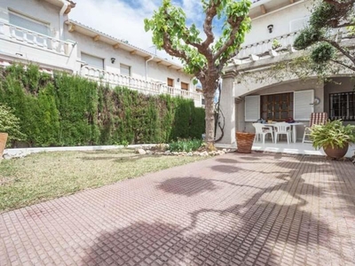 Casa adosada en venta en Els Masos, El Vendrell