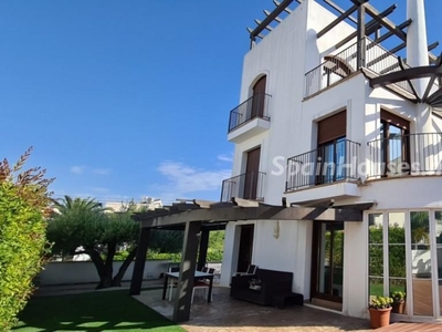 Casa en venta en L'Ampolla