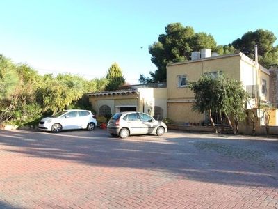 Casa en venta en Peña de Las Águilas, Elche