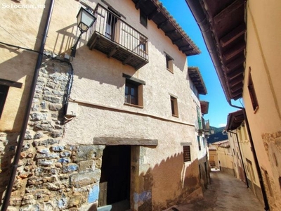 Casa en Venta en Peñarroya de Tastavíns, Teruel