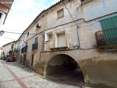 Casa en Venta en Valdeltormo, Teruel