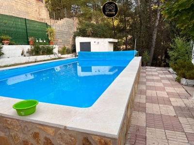 Chalet en venta en Jaén