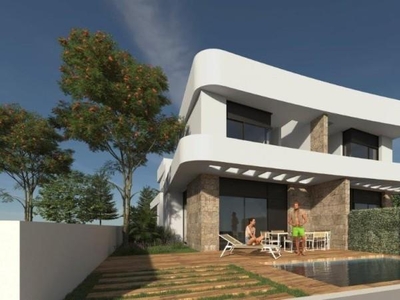 Chalet en venta en Los Montesinos