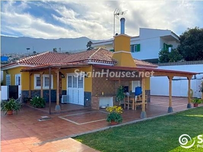 Villa en venta en Ofra-Costa Sur, Santa Cruz de Tenerife