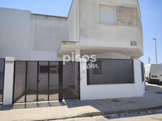 Casa en venta en Calle Gustavo Adolfo Becquer, 31 en El Cuervo de Sevilla por 72.500 €