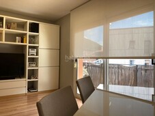 Piso con 4 habitaciones con ascensor, calefacción, aire acondicionado y vistas a la montaña en Castellar del Vallès