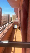 Venta de piso con terraza en centro (Zamora), Puerta nueva
