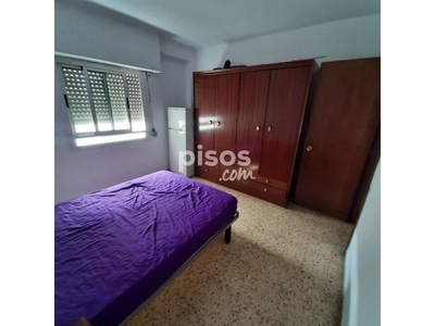 Habitaciones en C/ jacinto benabente, Paterna por 440€ al mes