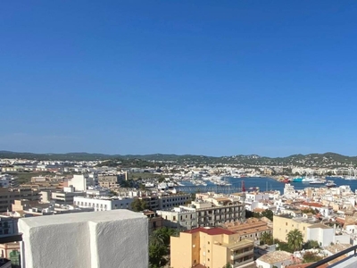 Venta Piso Ibiza - Eivissa. Piso de dos habitaciones Con terraza