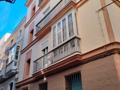 Cádiz propiedad comercial en venta