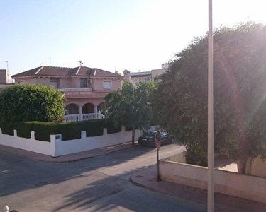 Casa adosada en venta en Los Alcázares