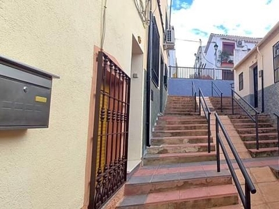 Casa adosada en venta en Navas de San Juan