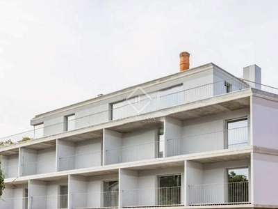 Piso de 82m² con 16m² terraza en venta en Porto, Portugal
