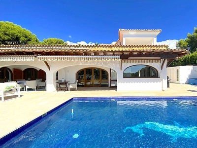 Villa Castillo con vistas al mar