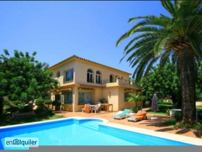 Alquiler casa terraza y piscina Marbella