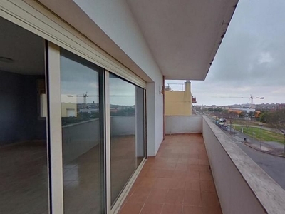Venta de piso en La Geltrú de 3 habitaciones con balcón