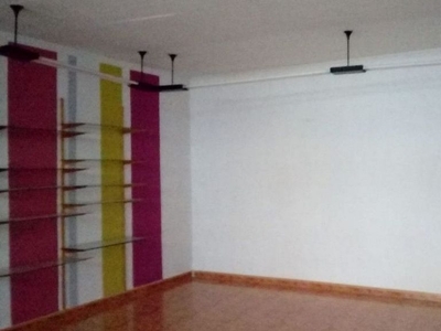 Venta de piso en Malagón de 2 habitaciones con terraza y aire acondicionado