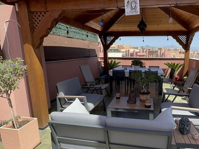 Ático en venta en Altozano - Conde Lumiares de 3 habitaciones con terraza y piscina
