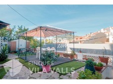 Casa en venta en Carrer de les Creus, cerca de Carrer del Roure Gros en Sant Feliu de Codines por 400.000 €