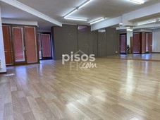 Piso en venta en Rambla de Josep Tarradellas, 1