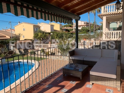 Alquiler casa magnifica casa unifamiliar en Urbanitzacions del Sud Sant Pere de Ribes