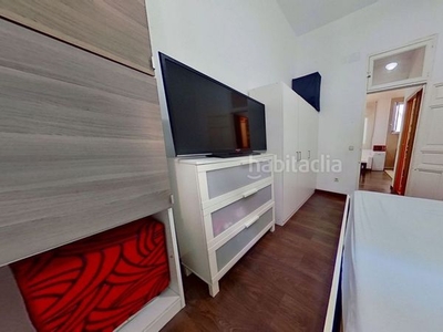 Alquiler piso con 2 habitaciones con ascensor y aire acondicionado en Madrid