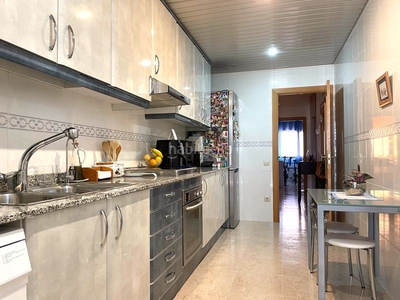 Alquiler piso con 3 habitaciones en Les Arenes - La Grípia - Can Montllor Terrassa