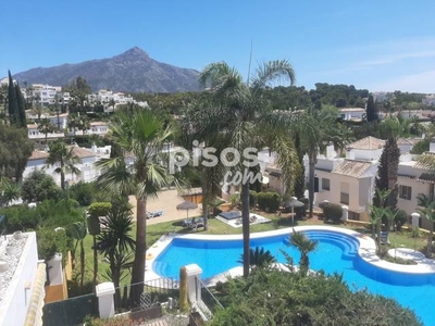 Ático en alquiler en Los Naranjos-Las Brisas en Los Naranjos-Las Brisas por 1.650 €/mes