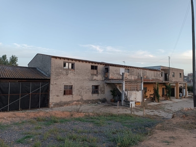 Casa de campo con solar urbanizable en San Felipe 1, Olleria Venta L'Olleria