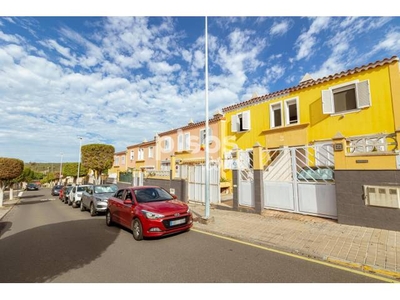 Casa en venta en Las Palmas de Gran Canaria en Tamaraceite-San Lorenzo-Casa Ayala por 180.000 €