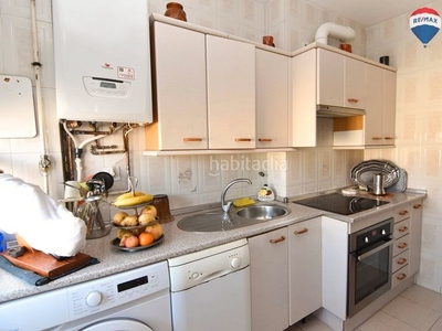 Piso con 3 habitaciones con calefacción en Opañel Madrid