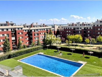 Piso en alquiler en Avenida Alfonso X, 3 en Arroyo de la Encomienda por 490 €/mes