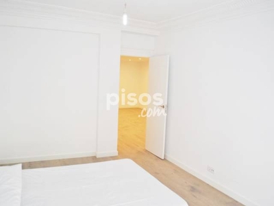 Piso en venta en Calle de Vasconia, 6 en Centro por 215.000 €