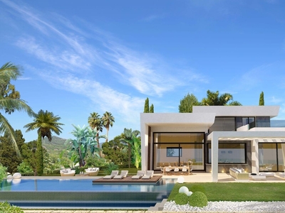 Villa con terreno en venta en la Los Cortijos del Arroyo' Málaga