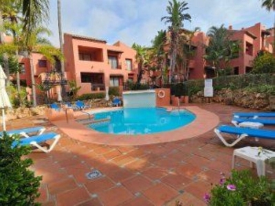 Alquiler de piso en urbanización Jardines de Don Carlos de 3 habitaciones con terraza y piscina