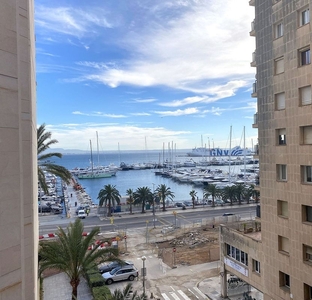 Piso en alquiler en El Terreno de 3 habitaciones con terraza y piscina