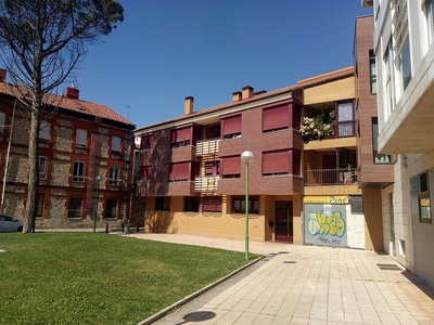 Piso en alquiler en Fuentecillas - Universidades de 2 habitaciones con garaje y muebles
