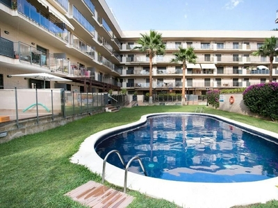 Venta de ático en Vilafortuny - Cap de Sant Pere de 3 habitaciones con terraza y piscina