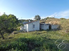 Casa con terreno en Benamargosa