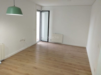 Alquiler piso alquiler 3 habitaciones junto mercado Creu Alta en Sabadell