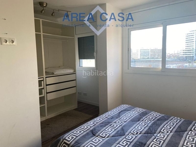 Alquiler piso con 3 habitaciones amueblado con ascensor en Badalona