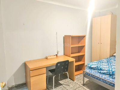 Alquiler piso con 5 habitaciones amueblado con calefacción en Reus